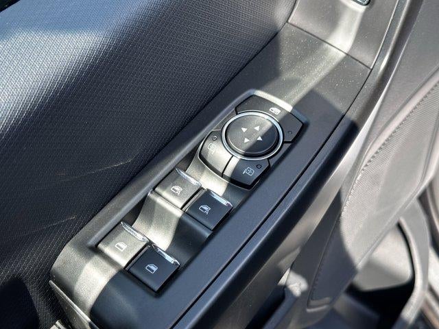 2025 Ford F-150 STX 4WD SuperCrew 5.5' Box