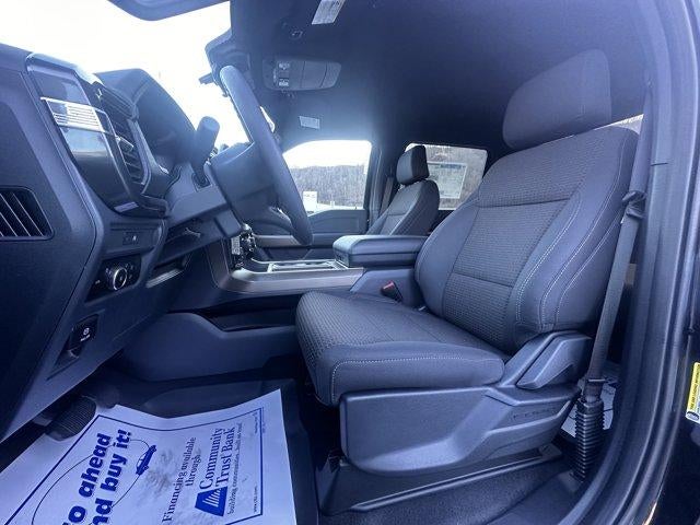 2025 Ford F-150 STX 4WD SuperCrew 5.5' Box