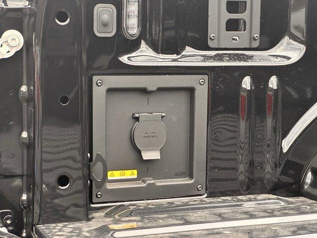 2025 Ford F-150 LARIAT 4WD SuperCrew 5.5' Box