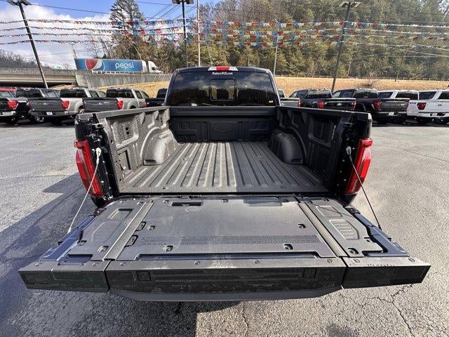 2025 Ford F-150 LARIAT 4WD SuperCrew 5.5' Box