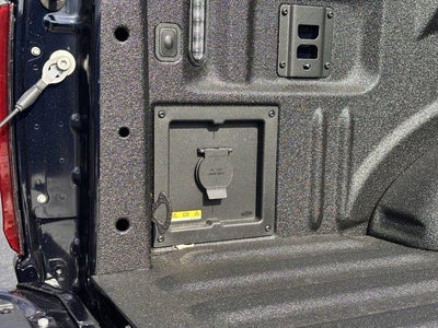 2025 Ford F-150 LARIAT 4WD SuperCrew 5.5' Box