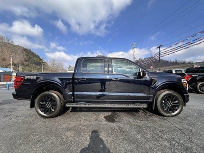 2025 Ford F-150 LARIAT 4WD SuperCrew 5.5' Box
