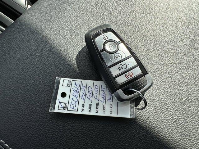 2025 Ford F-150 LARIAT 4WD SuperCrew 5.5' Box