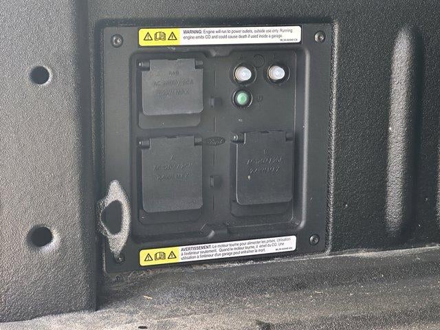 2025 Ford F-150 Platinum 4WD SuperCrew 5.5' Box