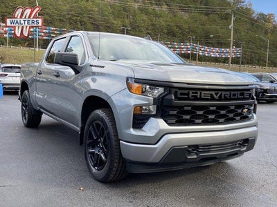 2023 Chevrolet Silverado 1500 Crew Cab Short Box 4-Wheel Drive Custom