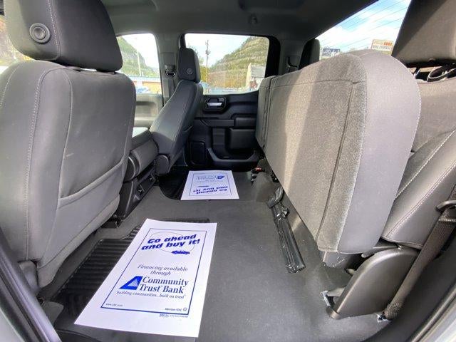 2023 Chevrolet Silverado 1500 Crew Cab Short Box 4-Wheel Drive Custom