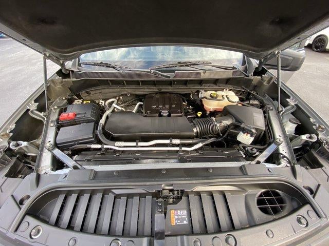 2023 Chevrolet Silverado 1500 Crew Cab Short Box 4-Wheel Drive Custom