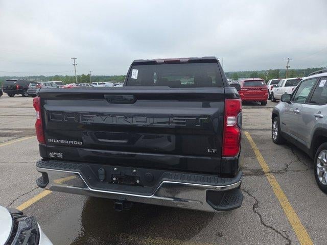 2022 Chevrolet Silverado 1500 Crew Cab Short Box 4-Wheel Drive LT 1LT