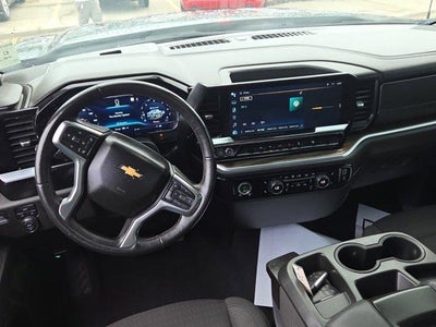 2022 Chevrolet Silverado 1500 Crew Cab Short Box 4-Wheel Drive LT 1LT
