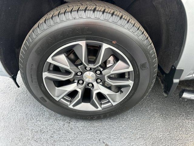 2023 Chevrolet Silverado 1500 Crew Cab Short Box 4-Wheel Drive LT 2FL