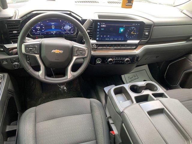 2023 Chevrolet Silverado 1500 Crew Cab Short Box 4-Wheel Drive LT 2FL