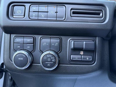 2024 GMC Yukon 4WD 4dr SLT