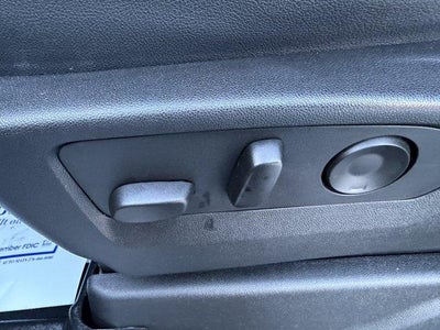 2024 GMC Yukon 4WD 4dr SLT