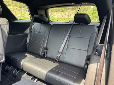 2023 Chevrolet Traverse AWD 2LT