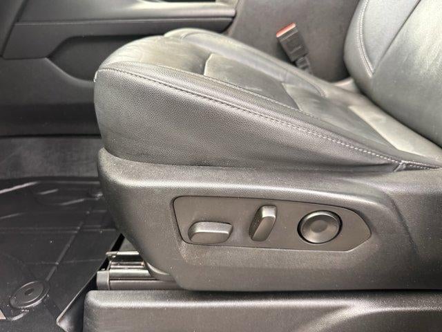 2021 Chevrolet Suburban 4WD LT