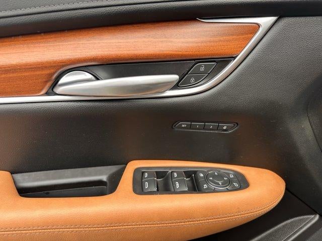 2021 Cadillac XT5 AWD 4dr Premium Luxury