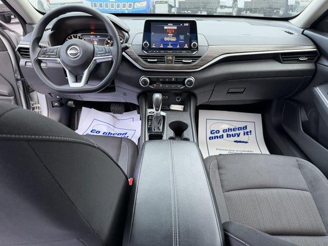 2025 Nissan Altima SV FWD