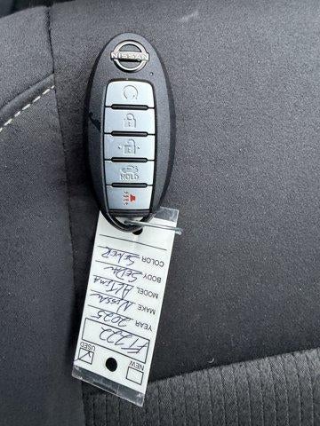 2025 Nissan Altima SV FWD