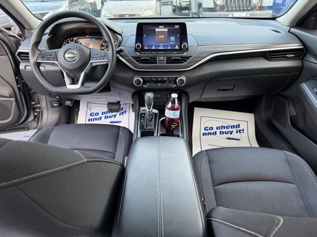 2024 Nissan Altima 2.5 SV Sedan
