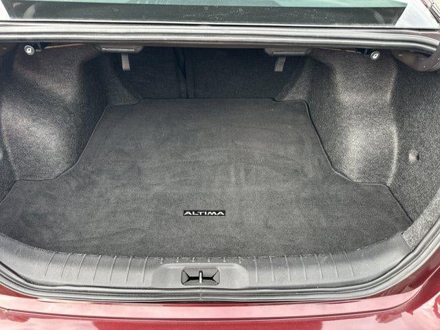2024 Nissan Altima 2.5 SV Sedan