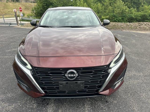 2024 Nissan Altima 2.5 SV Sedan