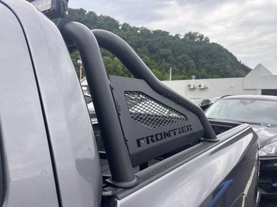 2022 Nissan Frontier Crew Cab 4x4 SV Auto