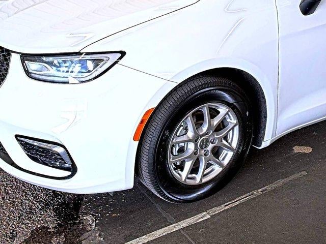 2023 Chrysler Pacifica Touring L FWD