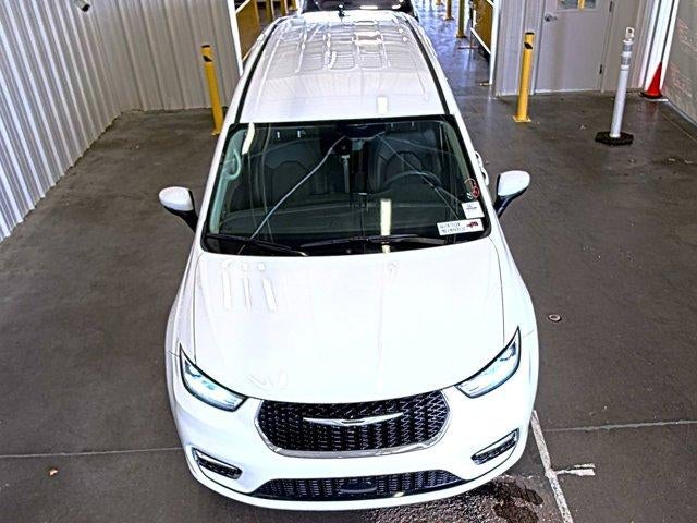 2023 Chrysler Pacifica Touring L FWD