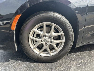 2025 Chrysler Pacifica Select FWD