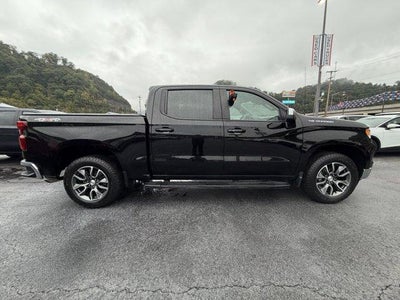 2023 Chevrolet Silverado 1500 Crew Cab Short Box 4-Wheel Drive LT 1LT