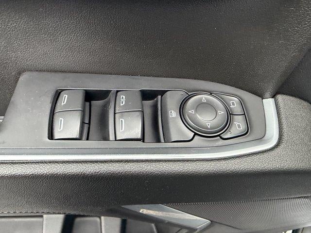 2023 Chevrolet Silverado 1500 Crew Cab Short Box 4-Wheel Drive LT 1LT