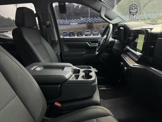 2023 Chevrolet Silverado 1500 Crew Cab Short Box 4-Wheel Drive RST