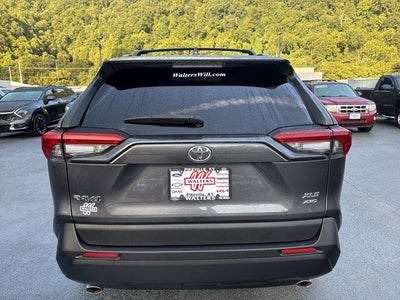2019 Toyota RAV4 XLE AWD (Natl)