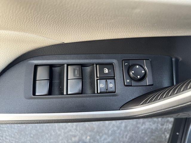 2019 Toyota RAV4 XLE AWD (Natl)