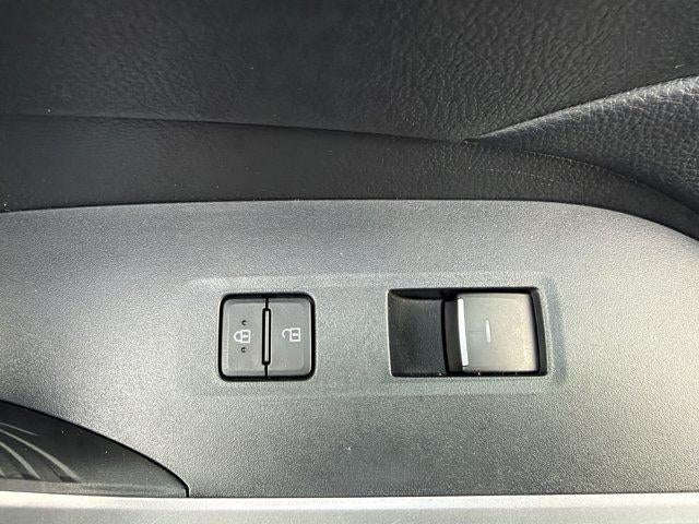 2024 Toyota RAV4 XLE AWD (Natl)