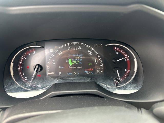 2025 Toyota RAV4 XLE AWD (Natl)