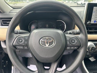 2025 Toyota RAV4 XLE AWD (Natl)