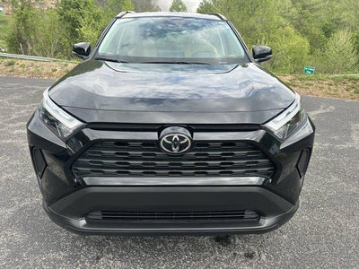 2025 Toyota RAV4 XLE AWD (Natl)
