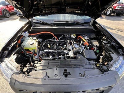 2025 Ford Maverick XL AWD SuperCrew