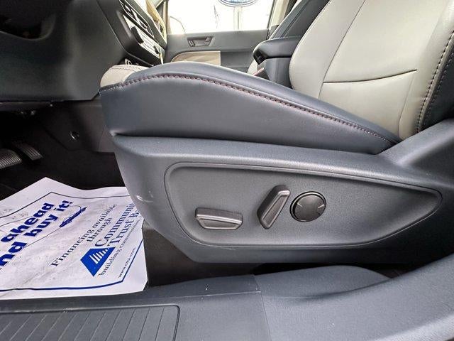 2025 Ford Maverick LARIAT AWD SuperCrew