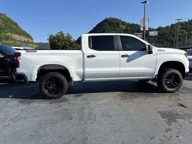 2024 Chevrolet Silverado 1500 Crew Cab Short Box 4-Wheel Drive Custom Trail Boss