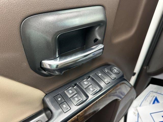 2017 Chevrolet Silverado 1500 Crew Cab Short Box 4-Wheel Drive LT