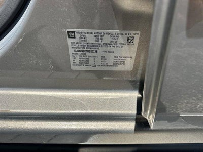 2017 GMC Sierra 1500 Crew Cab Short Box 4-Wheel Drive SLT