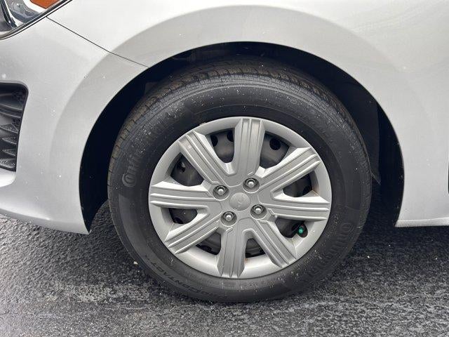 2022 Kia Rio S IVT