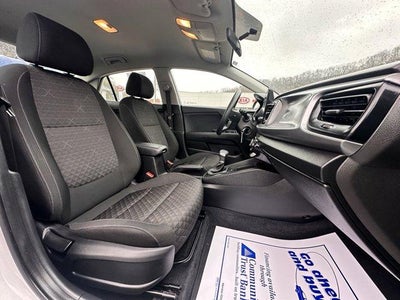 2022 Kia Rio S IVT