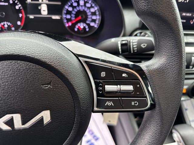 2024 Kia Forte LXS IVT