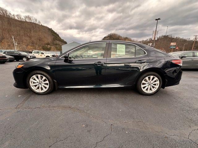 2020 Toyota Camry LE Auto (SE)