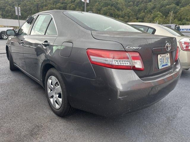 2011 Toyota Camry 4dr Sdn I4 Auto LE (Natl)