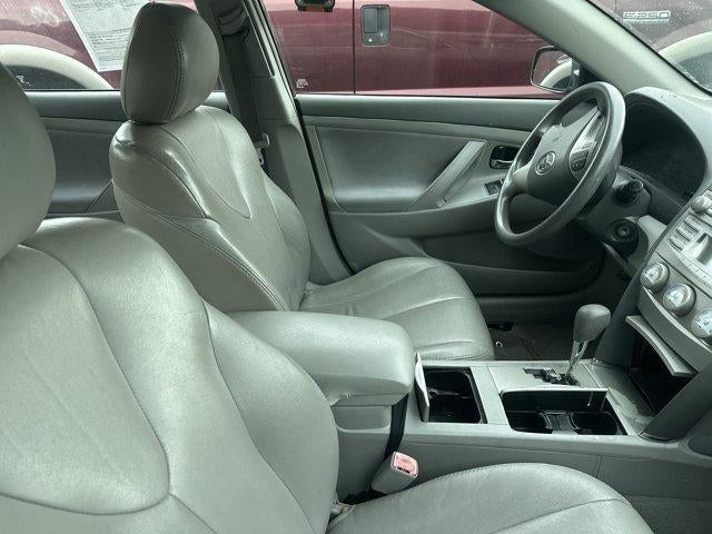 2011 Toyota Camry 4dr Sdn I4 Auto LE (Natl)