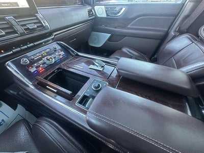 2018 Lincoln Navigator 4x4 Black Label